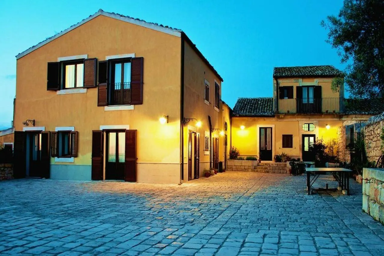 Agriturismo Tenuta Margitello Comiso 0*,